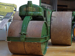 Bolinder-Munktell motorvält 8-12 ton